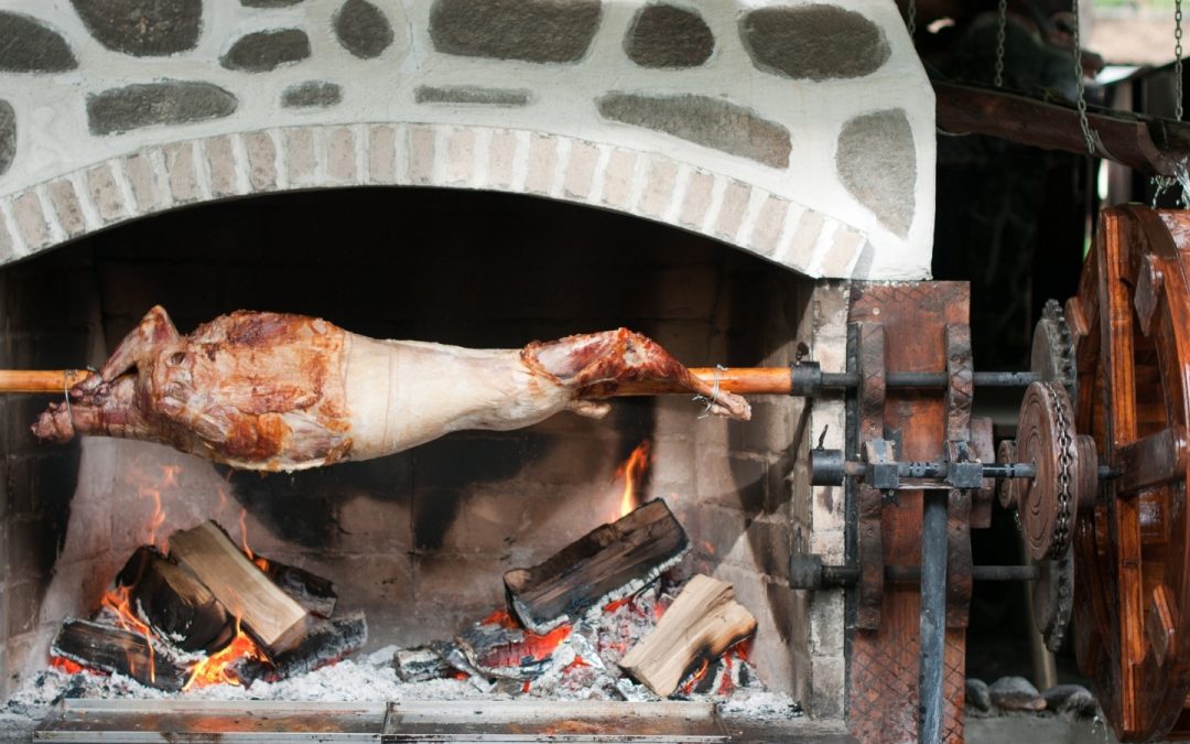 3 Things to Ensure the Perfect Spit Braai | Market Caterers